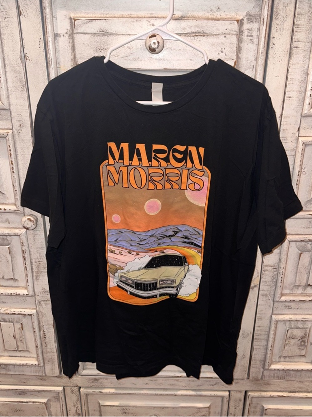 Maren Morris tour shirt